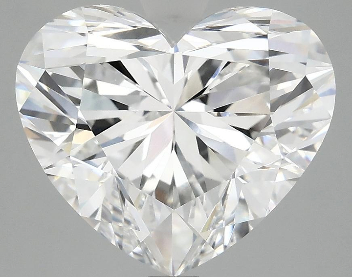 5.02 Carat Heart Shaped Excellent Cut VS1 IGI Certified Lab Grown Diamond