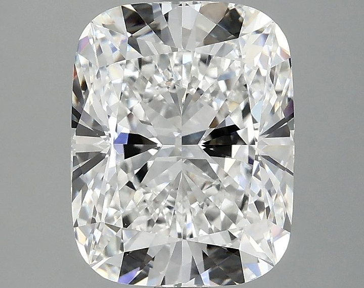 3.0 Carat Cushion Shaped Excellent Cut VVS2 IGI Certified Lab Grown Diamond