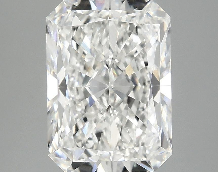 3.1 Carat Radiant Shaped Excellent Cut VS1 IGI Certified Lab Grown Diamond