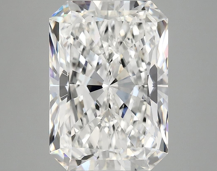 4.9 Carat Radiant Shaped Ideal Cut VS1 IGI Certified Lab Grown Diamond