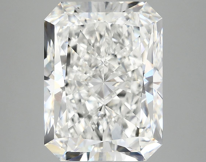 7.17 Carat Radiant Shaped Excellent Cut VS1 IGI Certified Lab Grown Diamond