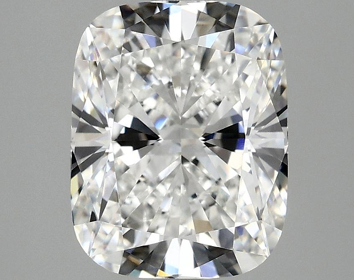 3.05 Carat Cushion Shaped Excellent Cut VVS2 IGI Certified Lab Grown Diamond