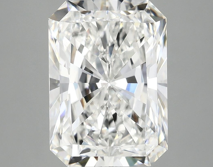 4.88 Carat Radiant Shaped Ideal Cut VS1 IGI Certified Lab Grown Diamond