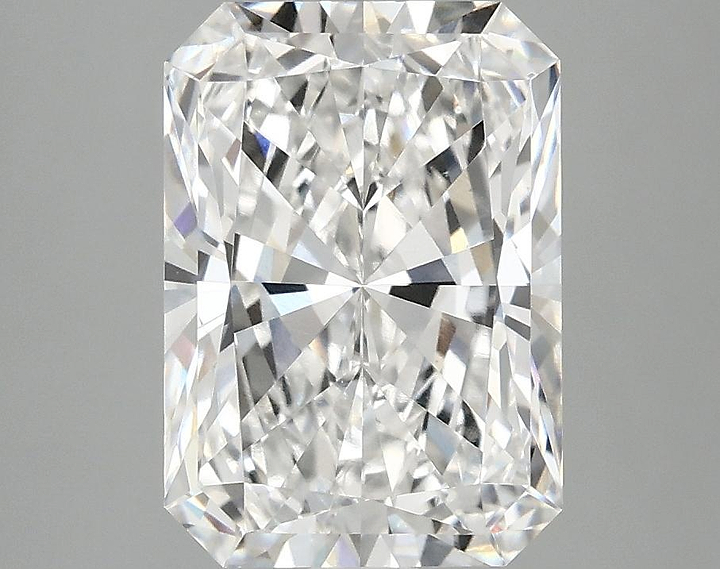 3.1 Carat Radiant Shaped Ideal Cut VS1 IGI Certified Lab Grown Diamond