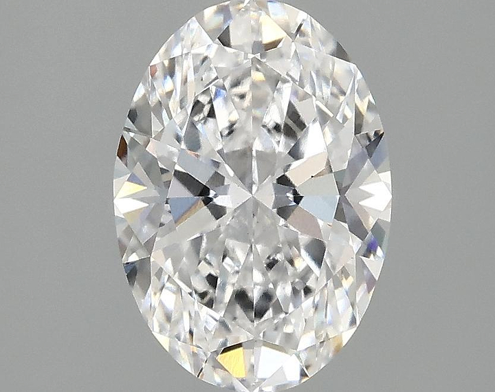 1.55 Carat Oval Shaped Ideal Cut VS2 IGI Certified Lab Grown Diamond