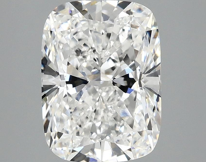 2.87 Carat Cushion Shaped Excellent Cut VVS2 IGI Certified Lab Grown Diamond