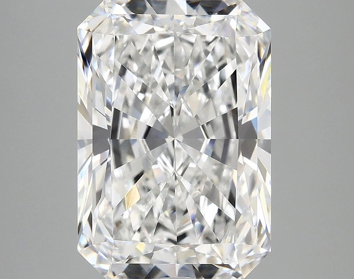 4.98 Carat Radiant Shaped Ideal Cut VVS2 IGI Certified Lab Grown Diamond