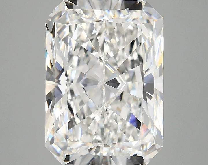 4.07 Carat Radiant Shaped Ideal Cut VVS2 IGI Certified Lab Grown Diamond