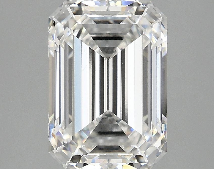 3.08 Carat Emerald Shaped Ideal Cut VS1 IGI Certified Lab Grown Diamond