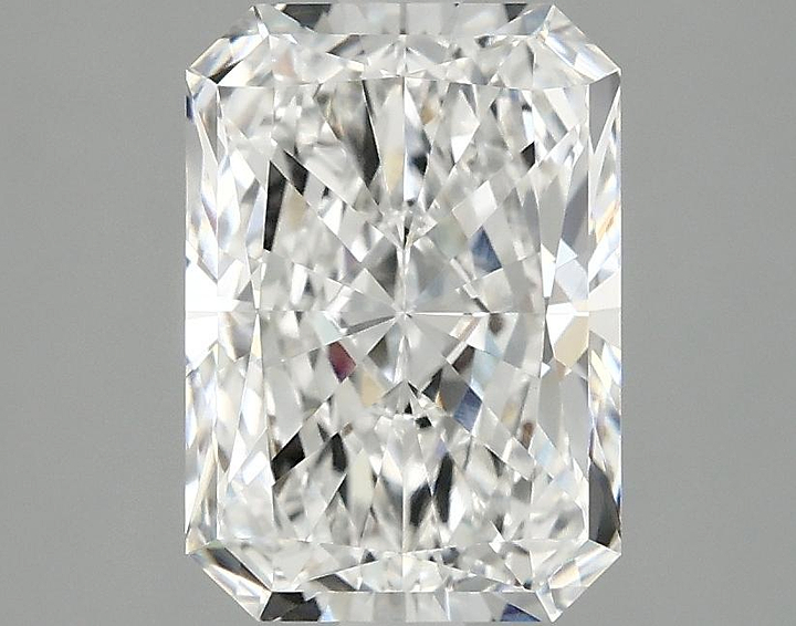 2.37 Carat Radiant Shaped Ideal Cut VVS2 IGI Certified Lab Grown Diamond
