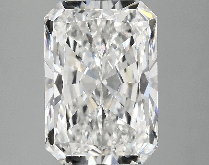 3.93 Carat Radiant Shaped Ideal Cut VS1 IGI Certified Lab Grown Diamond
