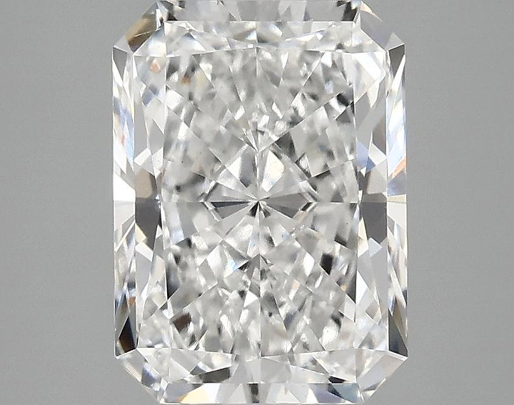3.03 Carat Radiant Shaped Excellent Cut VS2 IGI Certified Lab Grown Diamond