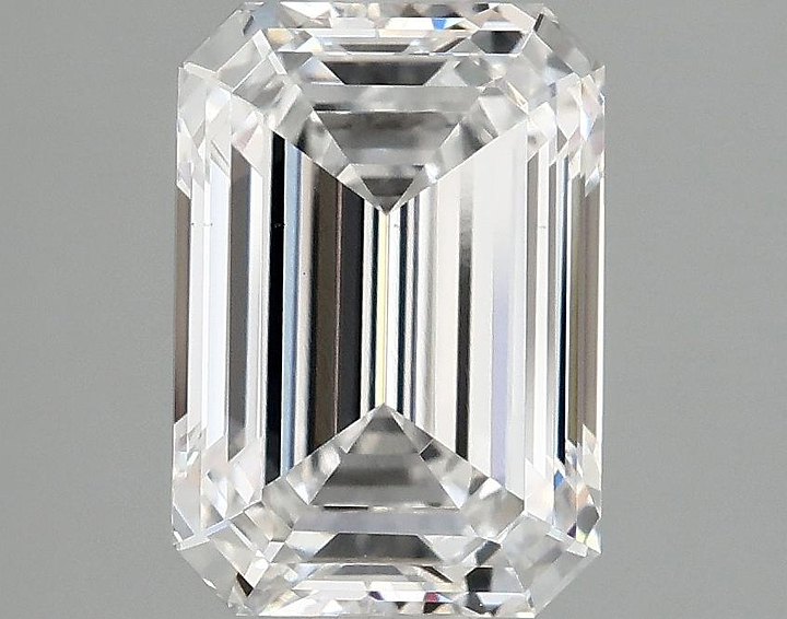 2.1 Carat Emerald Shaped Ideal Cut VS1 IGI Certified Lab Grown Diamond