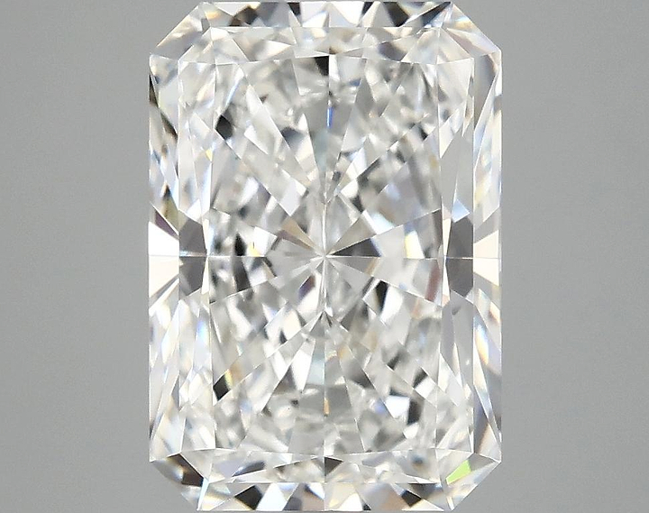 4.04 Carat Radiant Shaped Ideal Cut VS1 IGI Certified Lab Grown Diamond