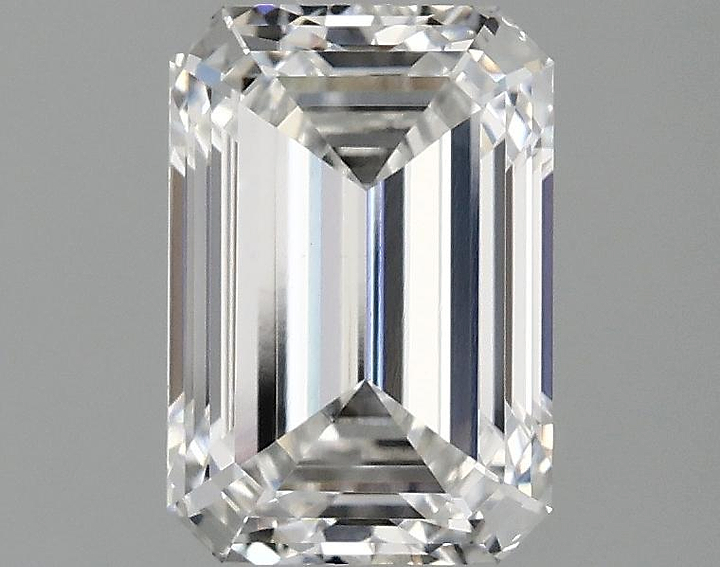 2.07 Carat Emerald Shaped Ideal Cut VS1 IGI Certified Lab Grown Diamond