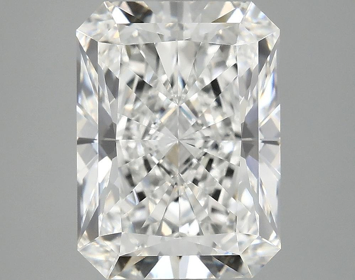 5.05 Carat Radiant Shaped Excellent Cut VVS2 IGI Certified Lab Grown Diamond