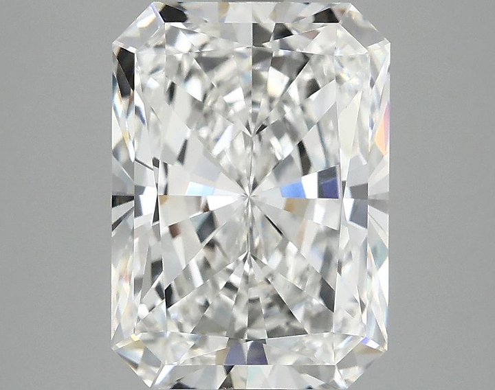 4.06 Carat Radiant Shaped Ideal Cut VVS2 IGI Certified Lab Grown Diamond
