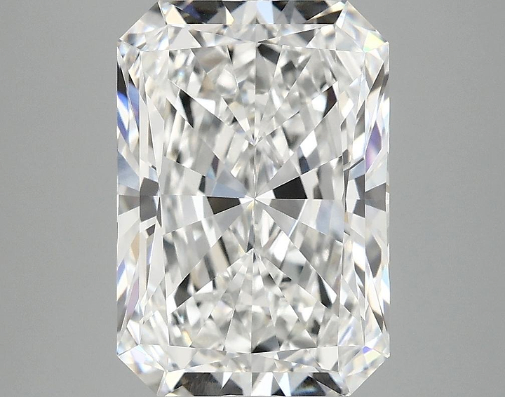 4.43 Carat Radiant Shaped Ideal Cut VVS2 IGI Certified Lab Grown Diamond