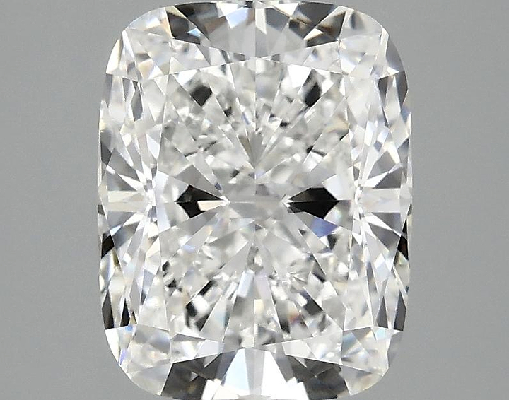 2.53 Carat Cushion Shaped Excellent Cut VVS2 IGI Certified Lab Grown Diamond