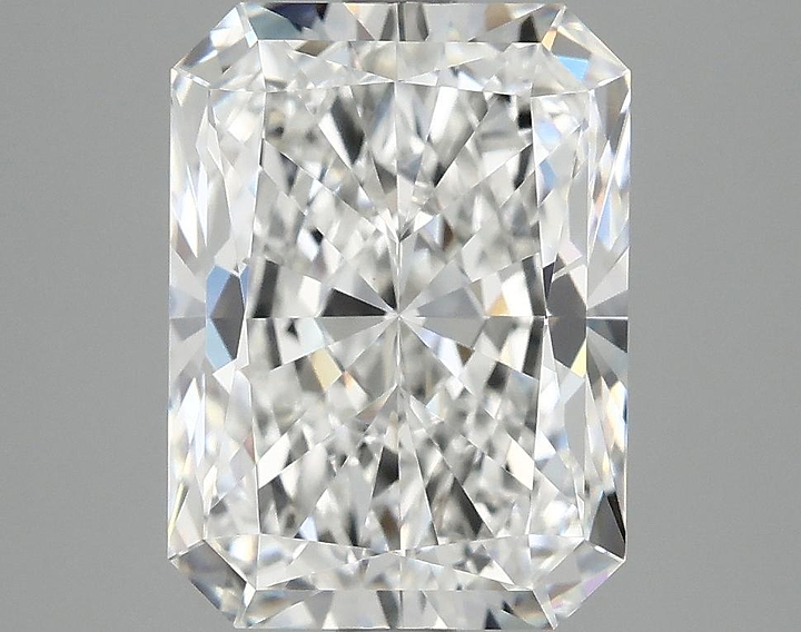3.53 Carat Radiant Shaped Excellent Cut VVS2 IGI Certified Lab Grown Diamond