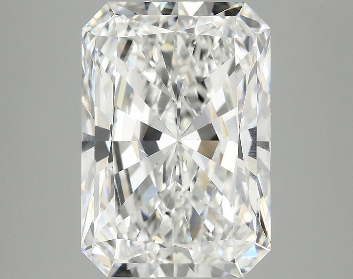 4.99 Carat Radiant Shaped Ideal Cut VS2 IGI Certified Lab Grown Diamond