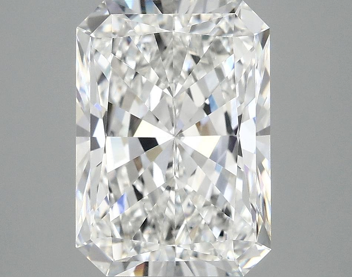 4.09 Carat Radiant Shaped Ideal Cut VS1 IGI Certified Lab Grown Diamond