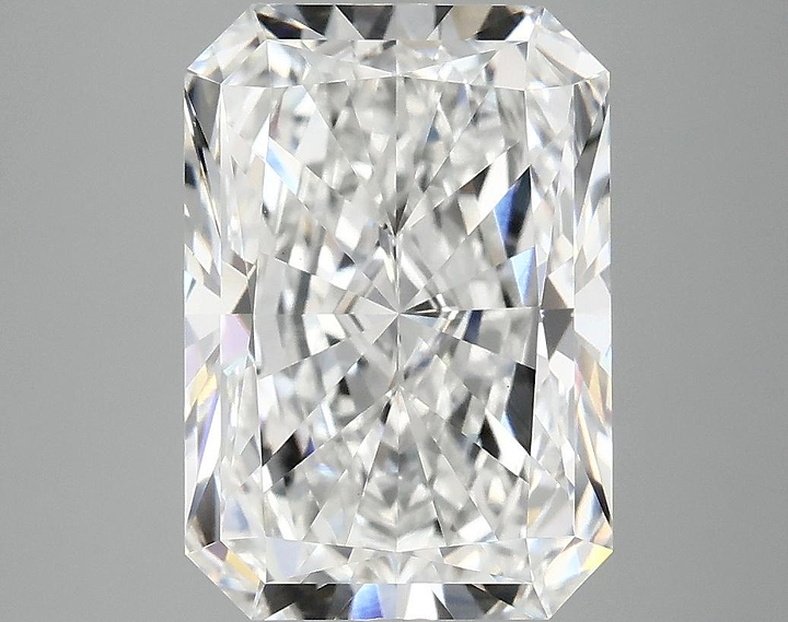 4.87 Carat Radiant Shaped Ideal Cut VS1 IGI Certified Lab Grown Diamond