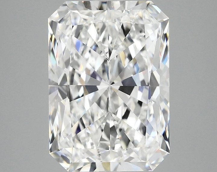 4.78 Carat Radiant Shaped Ideal Cut VS1 IGI Certified Lab Grown Diamond