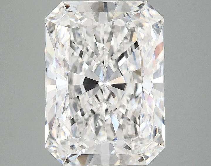 4.98 Carat Radiant Shaped Excellent Cut VVS2 IGI Certified Lab Grown Diamond