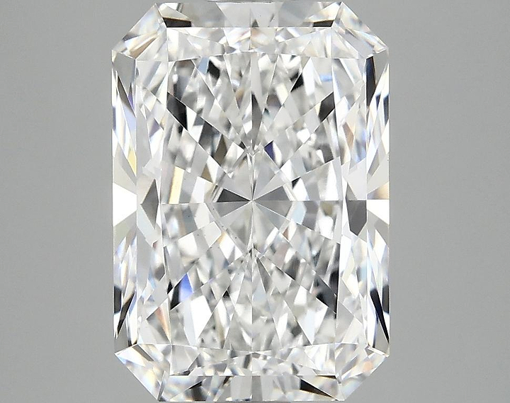 4.05 Carat Radiant Shaped Ideal Cut VS1 IGI Certified Lab Grown Diamond