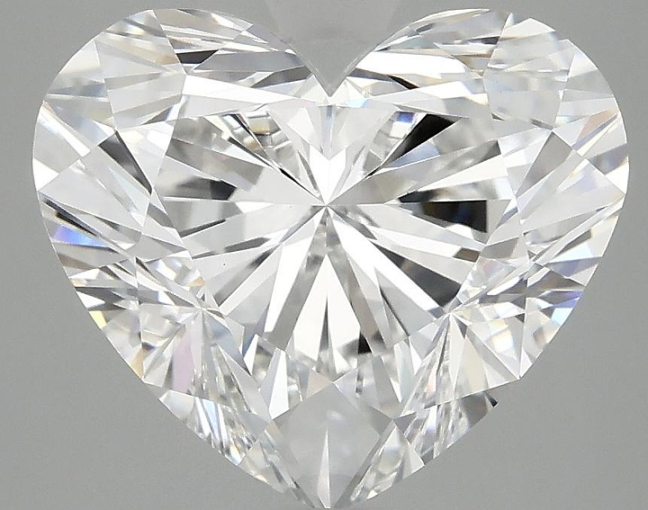 5.03 Carat Heart Shaped Excellent Cut VVS2 IGI Certified Lab Grown Diamond