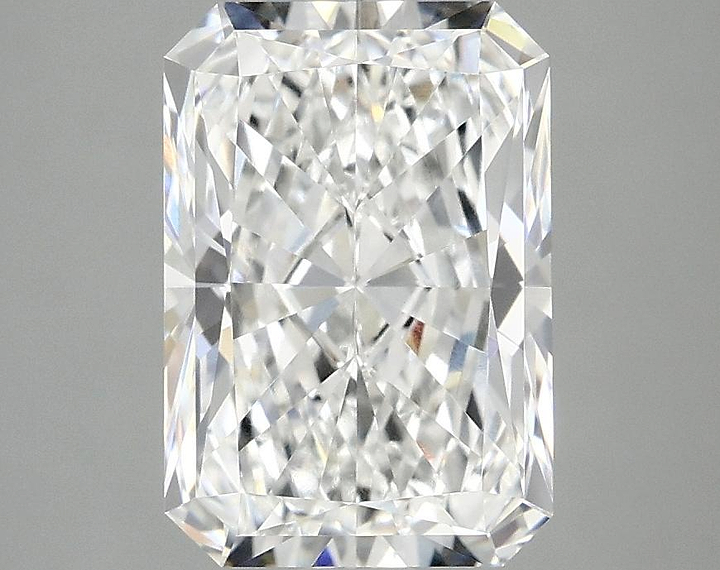 3.02 Carat Radiant Shaped Ideal Cut VVS2 IGI Certified Lab Grown Diamond