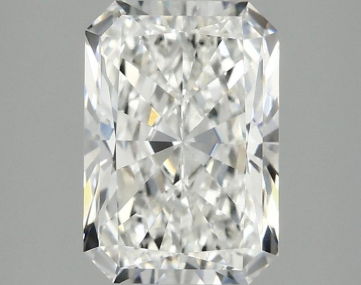 2.52 Carat Radiant Shaped Ideal Cut VS2 IGI Certified Lab Grown Diamond