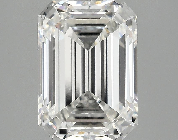 3.09 Carat Emerald Shaped Ideal Cut VVS2 IGI Certified Lab Grown Diamond