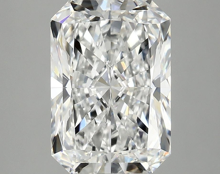 3.54 Carat Radiant Shaped Ideal Cut VS1 IGI Certified Lab Grown Diamond