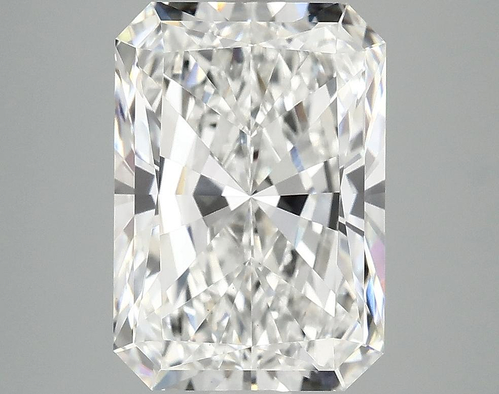 4.15 Carat Radiant Shaped Ideal Cut VS1 IGI Certified Lab Grown Diamond
