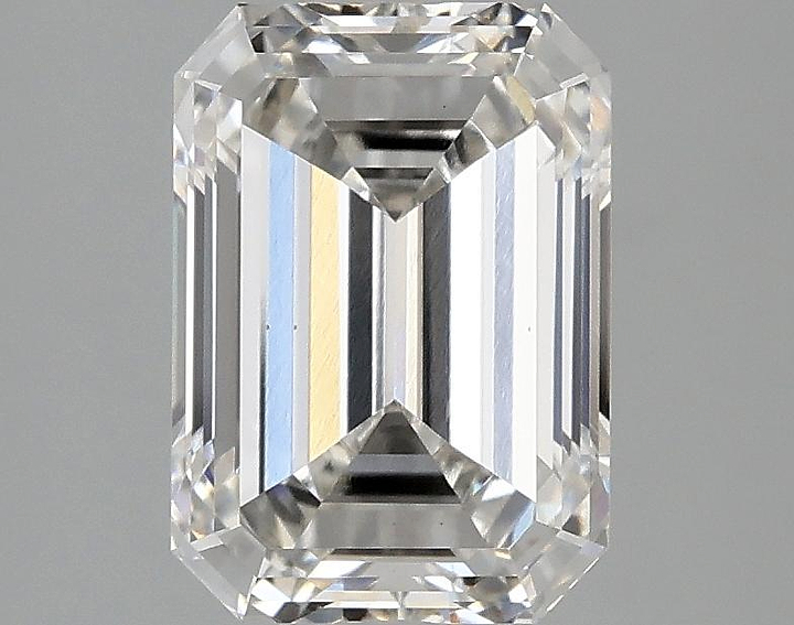 2.5 Carat Emerald Shaped Ideal Cut VS1 IGI Certified Lab Grown Diamond