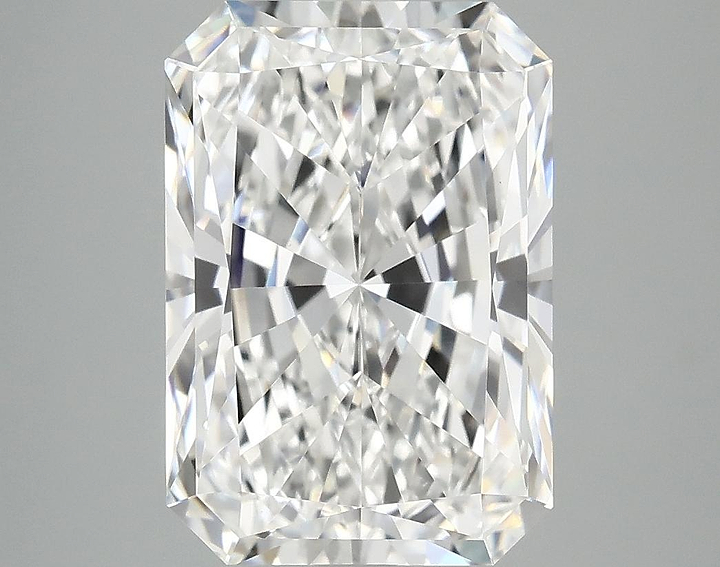 4.8 Carat Radiant Shaped Ideal Cut VS1 IGI Certified Lab Grown Diamond