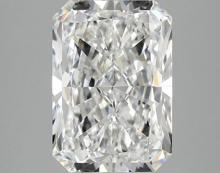 2.99 Carat Radiant Shaped Ideal Cut VS2 IGI Certified Lab Grown Diamond