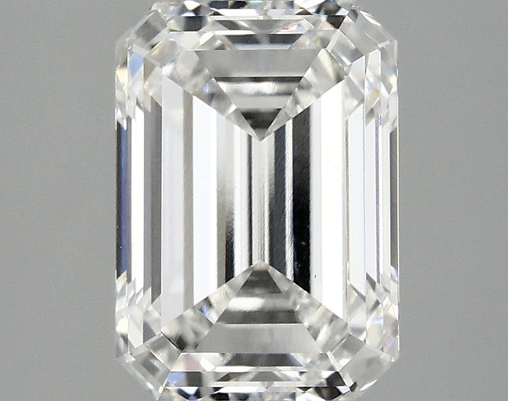 3.1 Carat Emerald Shaped Ideal Cut VS1 IGI Certified Lab Grown Diamond