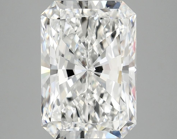 4.1 Carat Radiant Shaped Ideal Cut VVS2 IGI Certified Lab Grown Diamond
