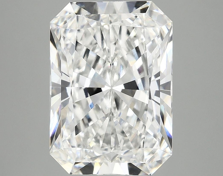 4.98 Carat Radiant Shaped Ideal Cut VVS2 IGI Certified Lab Grown Diamond