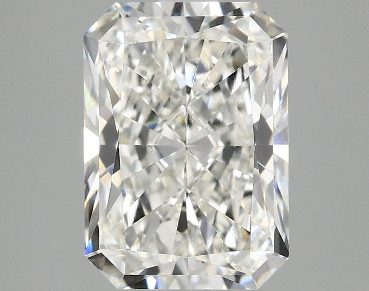 3.07 Carat Radiant Shaped Ideal Cut VVS2 IGI Certified Lab Grown Diamond