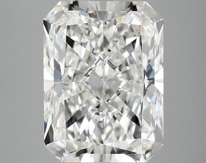 4.75 Carat Radiant Shaped Excellent Cut VVS2 IGI Certified Lab Grown Diamond