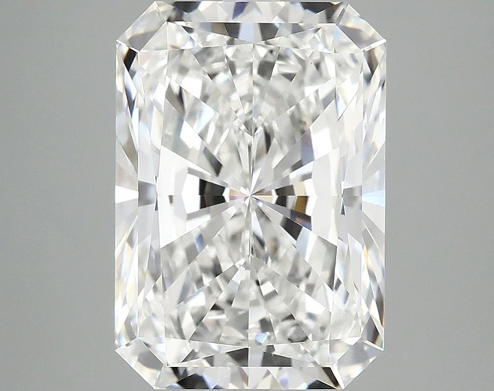 4.96 Carat Radiant Shaped Ideal Cut VVS2 IGI Certified Lab Grown Diamond