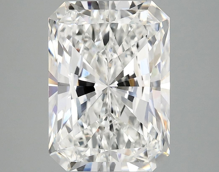 4.99 Carat Radiant Shaped Ideal Cut VS1 IGI Certified Lab Grown Diamond