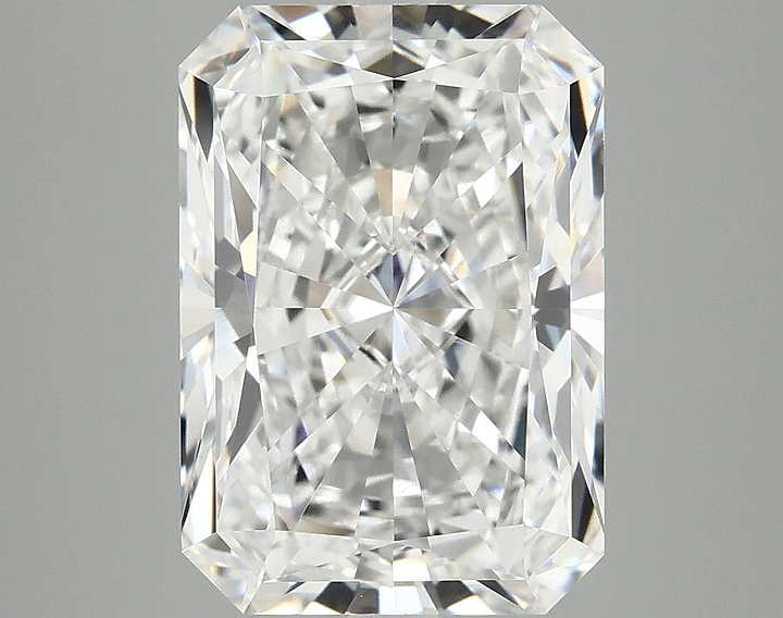4.99 Carat Radiant Shaped Ideal Cut VS1 IGI Certified Lab Grown Diamond