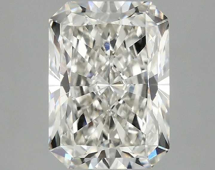 2.59 Carat Radiant Shaped Excellent Cut VS1 IGI Certified Lab Grown Diamond