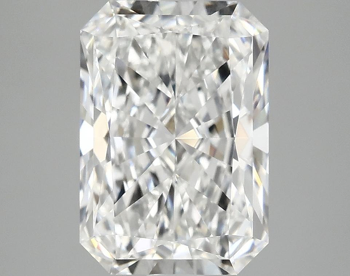 3.8 Carat Radiant Shaped Ideal Cut VVS2 IGI Certified Lab Grown Diamond