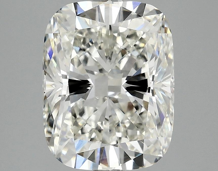 3.1 Carat Cushion Shaped Excellent Cut VS1 IGI Certified Lab Grown Diamond